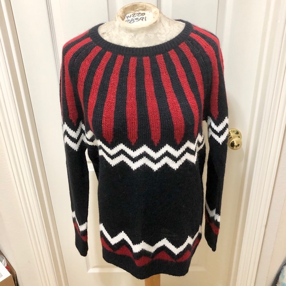 NWT - Gap Women’s Soft Dressy Navy Blue, Red, and White L/S Crewneck Sweater - L - Picture 2 of 14